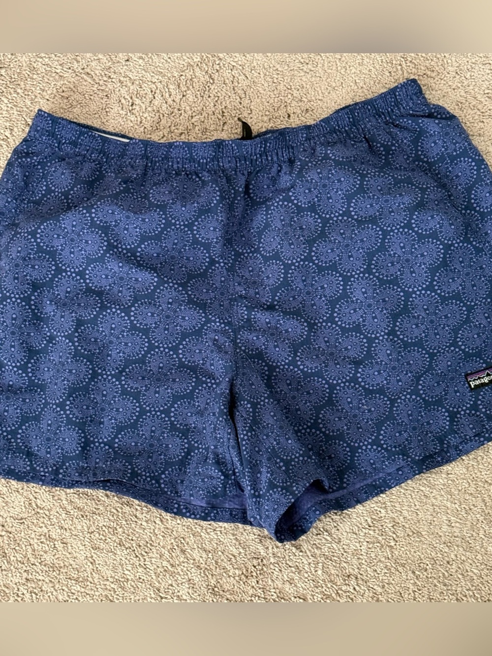 Patagonia Women's L XL Baggies Shorts Floral Geometric Pattern Pockets 57056 - Picture 2 of 8